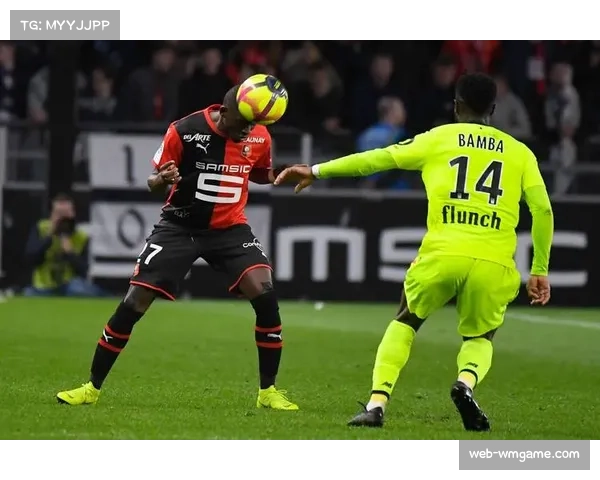 雷恩门将访谈：谈现代门将角色变化与发动快速进攻的决策压力